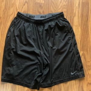 Nike Men’s Dri Fit Athletic Shorts Size XXL